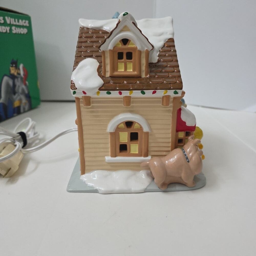 Looney Toones Candy Shop Ceramic Light Up House - Warner Bros Studio Store 1998 - Picture 7 of 9